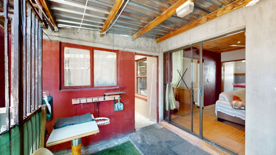 3 Bedroom Property for Sale in Rondevlei Park Western Cape